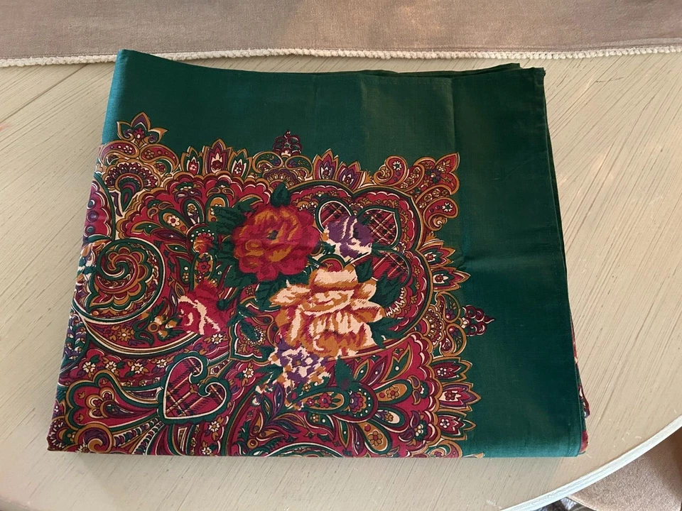  Charter Club 100% Cotton Tablecloth 62"x120" Rectangular Floral Green Red Check - Image 1 of 4