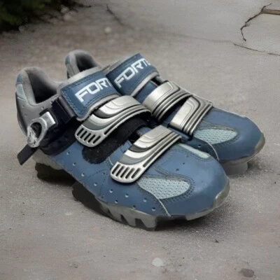 Zapatos de ciclismo de triatlón Forte para hombre talla EU 39 US 6,5 plateados y azules Foto 1 de 4