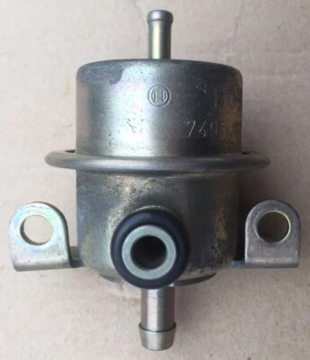 Régulateur pression essence occasion Bosch 0280160265 SAAB 9000 Foto 1 de 2