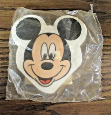Vintage Hallmark Disney Mickey Mouse Shaped Luncheon Napkins - Изображение 1 из 4