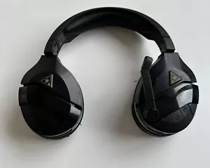 Turtle Beach Stealth 700 Premium Wireless Surround Sound Gaming Headset for Xbox - Picture 1 of 3