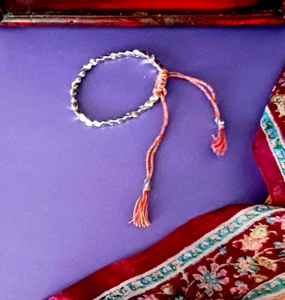 TIBETISCHER ZOPF/SILBERPERLEN GLÜCKSARMBAND * GRATIS ROSA ORGANZA GESCHENKBEUTEL * NEU! - Bild 1 von 17