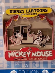Pin Disney 109945 Julio 2015 Park Pack A Mickey Mouse Sonido Dibujos Animados Blanco y Negro - Imagen 1 de 7