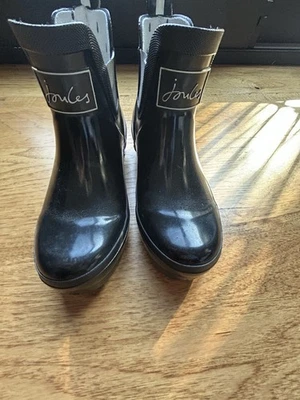 Botas de lluvia Joules NEGRO BRILLANTE Brillantes Wellibob para mujer 5 QUERIDAS Foto 1 de 4