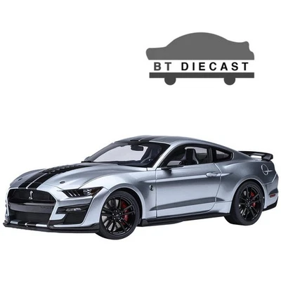 AUTOart FORD MUSTANG SHELBY GT 500 1/18 MODEL CAR ICONIC SILVER 73096 - Image 1 of 4