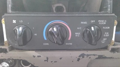 2001 Ford F150 Temperature Control Unit AC Manual OEM Used 655-00805 - Image 1 of 4