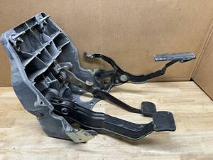 3ª GENERACIÓN RAM DODGE RAM NV 3500 1500 2500 MANUAL FRENO EMBRAGUE PEDAL MONTAJE - Imagen 1 de 13