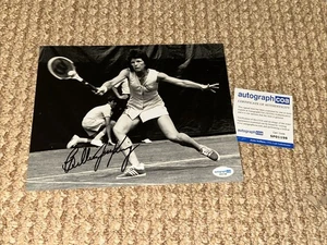 BILLIE JEAN KING SIGNED 8x10 PHOTO TENNIS LEGEND ACOA CERT RARE ๐พ๐พ LEGEND - Picture 1 of 2