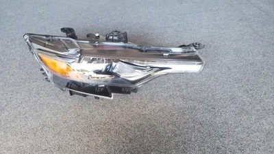 Faro derecho Maserati Levante 2017 2024 sin AFS 2023 2022 2021 2020 2019 2018 Foto 1 de 4