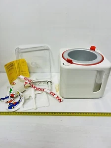 GELATIERA DISNEY PAPERINO FUNZIONANTE FAI IL VERO GELATO  VINTAGE!!!SENZA SCATOL - Picture 1 of 8