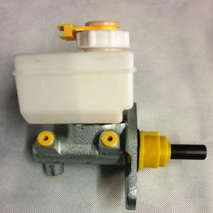 Land Rover Defender Bremsenhauptzylinder Ohne ABS Ab 1991 LR013018 - Bild 1 von 2