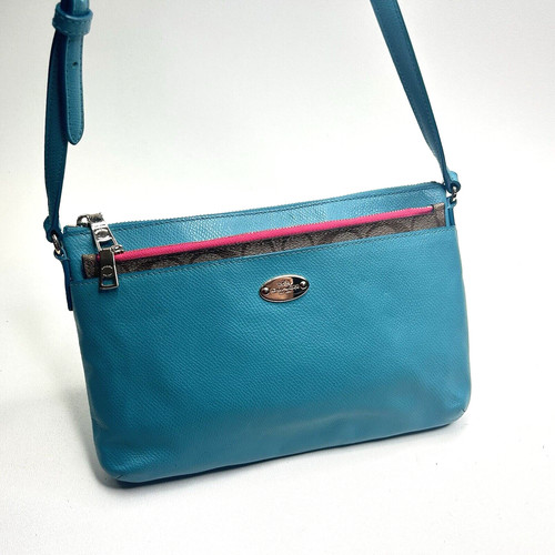 Borsa a tracolla Coach con marsupio pop up Lt blu pelle grana incrociata F52881
