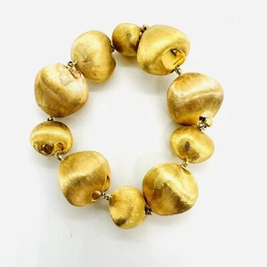 22 mm x 15 mm x 12 mm Gold Bead Puffed Chestnut 18k Gold 8.5" Bracelet - Picture 1 of 12