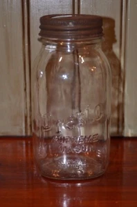 Tarro de cuarto de vidrio duradero vintage Presto Supreme Mason de Owens Il. Glass Co. con tapa - Imagen 1 de 11