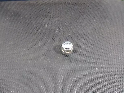 Acura MDX 2012 - Tuerca de rueda de fábrica Foto 1 de 4