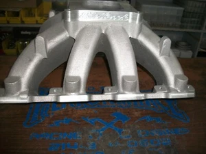 EDELBROCK ALUMINUM INTAKE MANIFOLD 2887 LS7 HOLLEY 7.0L 427 RACING 4150 CHEVY LS - Foto 1 di 7