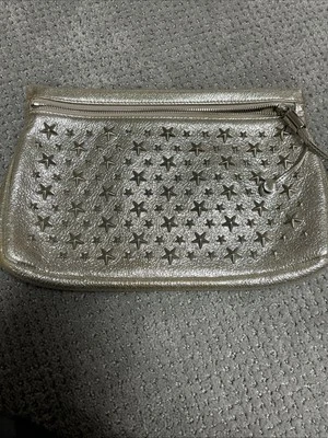 Auténtico bolso clutch Jimmy Choo Star con tachuelas de cuero plateado Foto 1 de 4