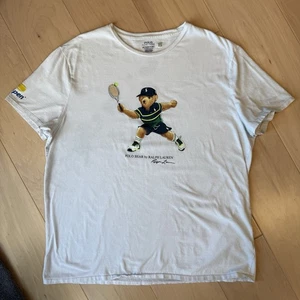 Polo Ralph Lauren Tennis Bear Shirt 2XL Slim Fit White US OPEN Sportswear - Picture 1 of 7
