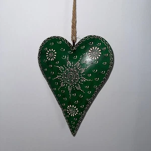 Folk Art Christmas ornament hand painted green /white puffed heart pre-owned - Picture 1 of 6