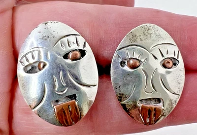 Mascarilla facial antigua mezclada de metal de cobre esterlina puños ojos espeluznantes Foto 1 de 4