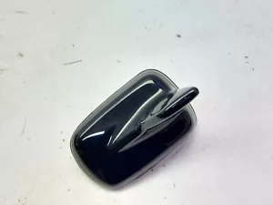 AUDI A4 B9 ROOF SHARK FIN ANTENNA AERIAL BLACK 4M0035503K 2017 - Picture 1 of 13