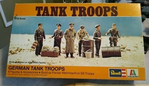Neu Revell 1976 Italaerei German Tank Troops 1:35 - Bild 1 von 4