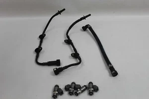 Aprilia RSV4 1000 Factory 2010 OEM Fuel Gas Petrol Injectors Lines Rail Fitting - Picture 1 of 8