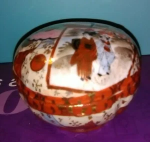 Vintage Round Porcelain Asian Trinket Box Red White Gold Gilt Geisha Design Japa - Picture 1 of 8