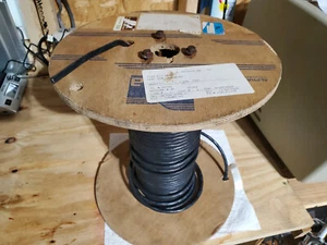 Cable multiconductor de protección adicional Alpha Wire 25154 (1 pie por) - Imagen 1 de 3
