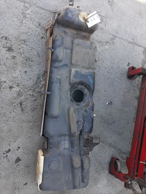 05 06 07 08 09 10 11 12 13 14 15 16 CHEVROLET SUBURBAN 1500 Fuel Tank 22787882  - Image 1 of 4