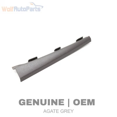 PORSCHE MACAN 2015-2018 - Ribete de pilar derecho (centro) 95B868240 Foto 1 de 4