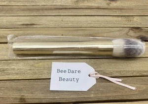 Battington Makeup Brush for sensative skin - Picture 1 of 3