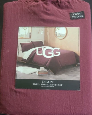 UGG Devon 2-Piece Twin/Twin XL Duvet Cover Set in Cabernet - Image 1 of 2