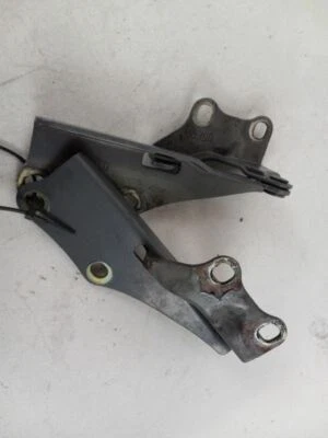 1996-2004 NISSAN PATHFINDER КАПОТ ПЕТЛИ ПАРА КОМПЛЕКТ - Изображение 1 из 4