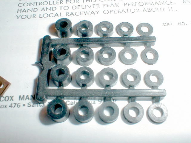 (20) Axle Spacers Black Nylon for 1/8" Slot Car Axles Cox NOS 4 each/5 diff size - Image 1 of 1