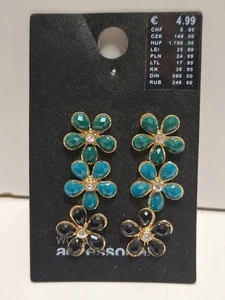 6 Modeschmuck Ohrstecker Im 3 Verschiedene Farben  - Bild 1 von 6