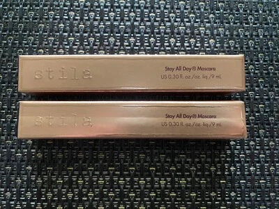 (2 paquetes.) MASCARILLA STILA TODO EL DÍA, NEGRO INTENSO (0,30 Fl. Oz./9 ml. CADA UNO) Foto 1 de 4
