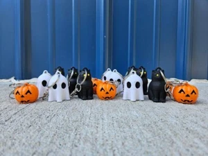 Halloween Keychains 3D Printed 3 GHOSTS - Picture 1 of 1