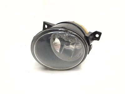 05-10 Volkswagen Jetta GTI Rabbit farol de neblina carcaça motorista esquerdo  - Imagem 1 de 3