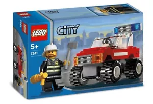 LEGO City 7241 Fire Car / Fire Chief 2005 Now Retired - New/Sealed - Picture 1 of 3