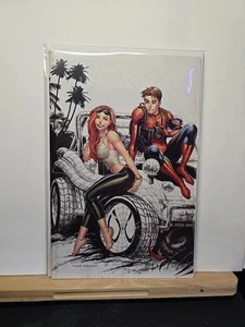 AMAZING SPIDERMAN #25 TYLER KIRKHAM SCONOSCIUTO BIANCO VERGINE CON VARIANTE 2017 - NM - Foto 1 di 1