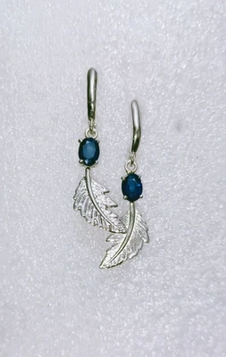 Orecchini con foglia di zaffiro blu orecchini pendenti in argento sterling 92... - Immagine 1 di 4