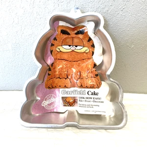 Wilton Garfield Vintage 1978 decorating Cake Pan New 11" X 10" COOKING - Picture 1 of 9