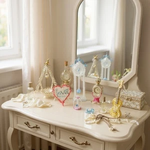 Lot of 6 Vintage Spun Glass Figurines Clear Delicate Lace Crystal Miniature Coll - Picture 1 of 10