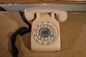 Vintage Rotary Desk Phone AT&T R500 Beige Tan Bell System Tested - Picture 1 of 22