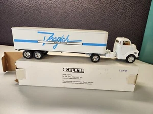 DRAGICH AUTO LITERATURE ERTL 1950 Chevy Semi diecast metal - Picture 1 of 6
