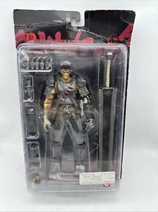 Berserk Art of War Figure Japan Black Swordsman Millenium Falcon unused - Picture 1 of 10