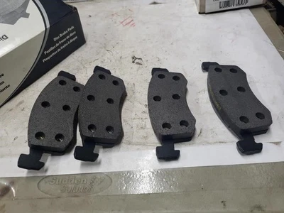 New Front Brake Pads for 1984 Chrysler LeBaron   # 65-220 / RRD220M - Image 1 of 3