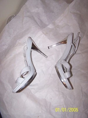 Womens Lasonia White & Silver Heels Size 8  in Great Condition 4 1/2" Heel - Image 1 of 4