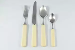 Nuevo acabado cepillado de 4 piezas con mango de crema genuina hecho en Sheffield - Imagen 1 de 9